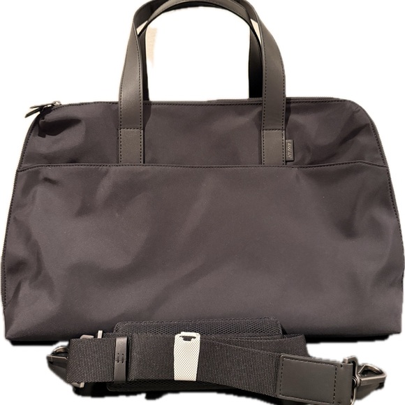 AWAY Luggage Overnighter Bag - Picture 3 of 6